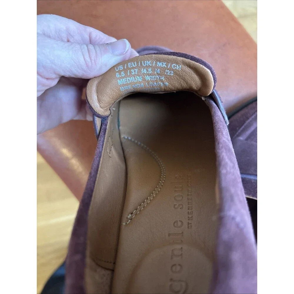 Women’s Gentle Soul Kenneth Cole Brenda Loafer Burgundy Plum  Size 6.5